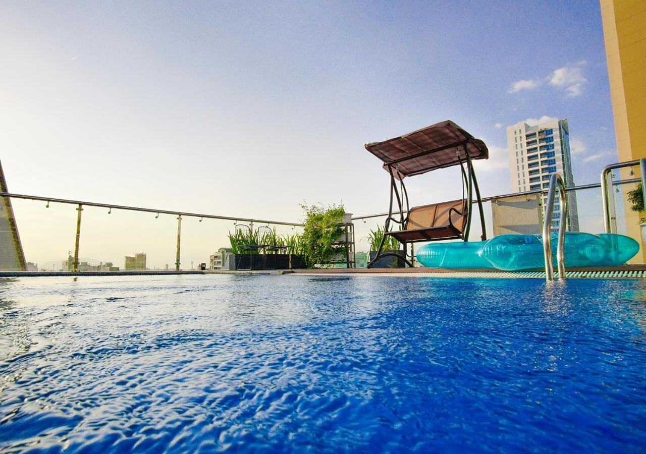 Phuong Tran Apartment And Hotel Da Nang Esterno foto